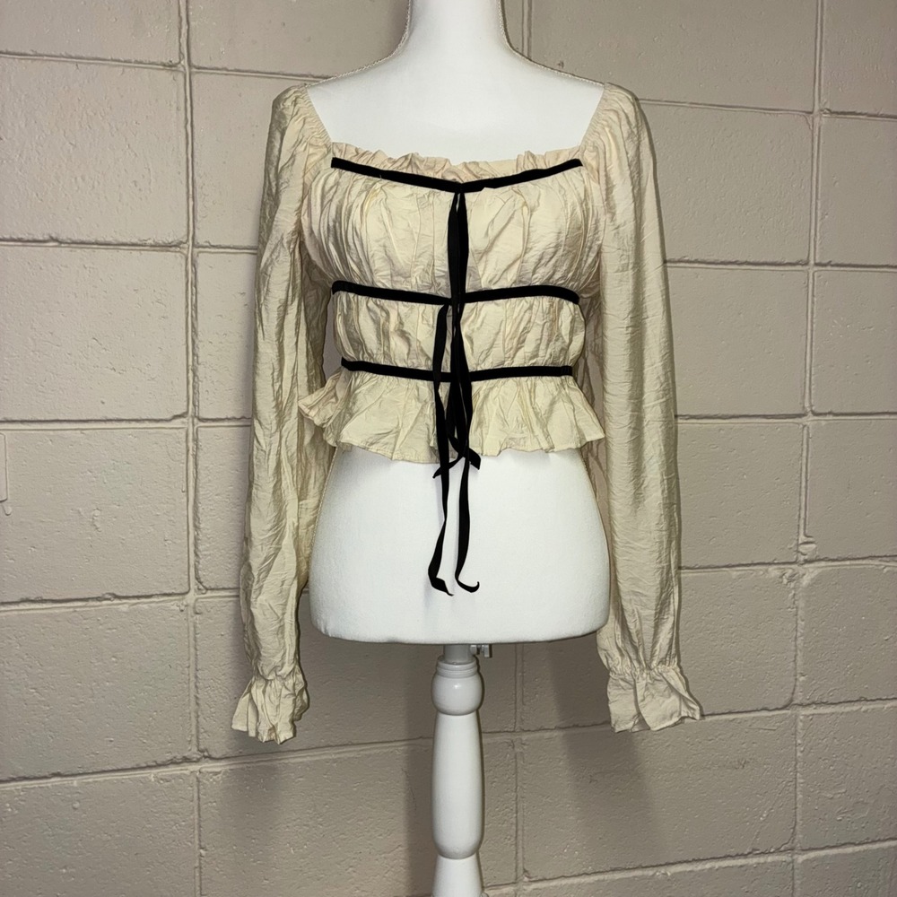 Victorian Peasant CropTop Women Medium Cream Black Regency Long Sleeve Festival‎